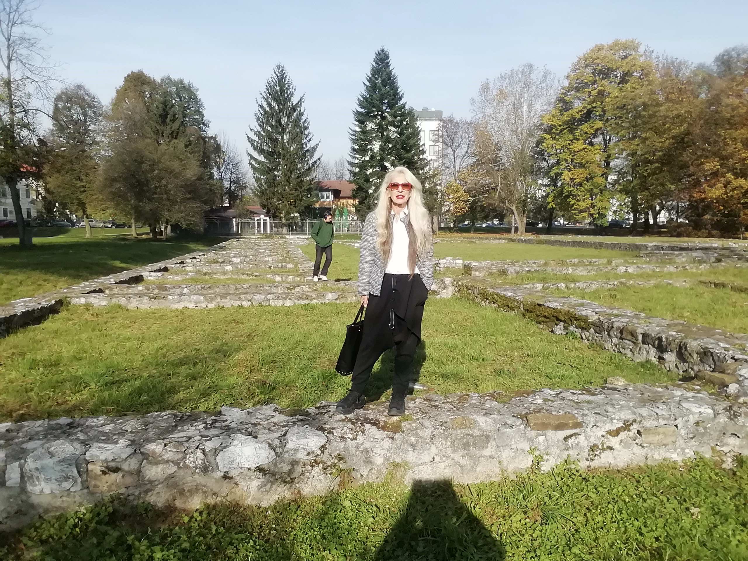 Prof. dr. Salmedin Mesihović i direktorica Muzeja Sarajeva Indira Kučuk-Sorguč obišli lokaciju rimskog grada Aqu(a)e i utvrdili da je potrebno snimiti cijeli lokalitet i nastaviti istraživanja.