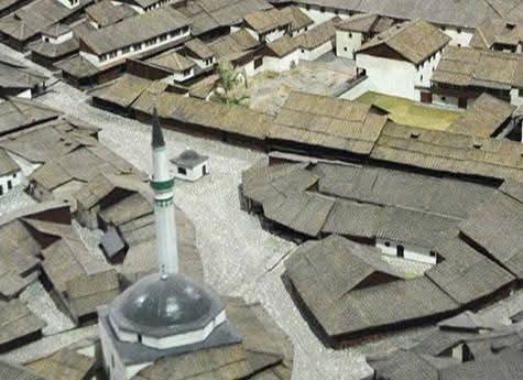 U Brusa bezistanu, na stalnoj postavci Sarajevo Muzeja, možete vidjeti maketu originalnog sebilja na Baščaršiji, koji je imao posebno mjesto u životu grada.