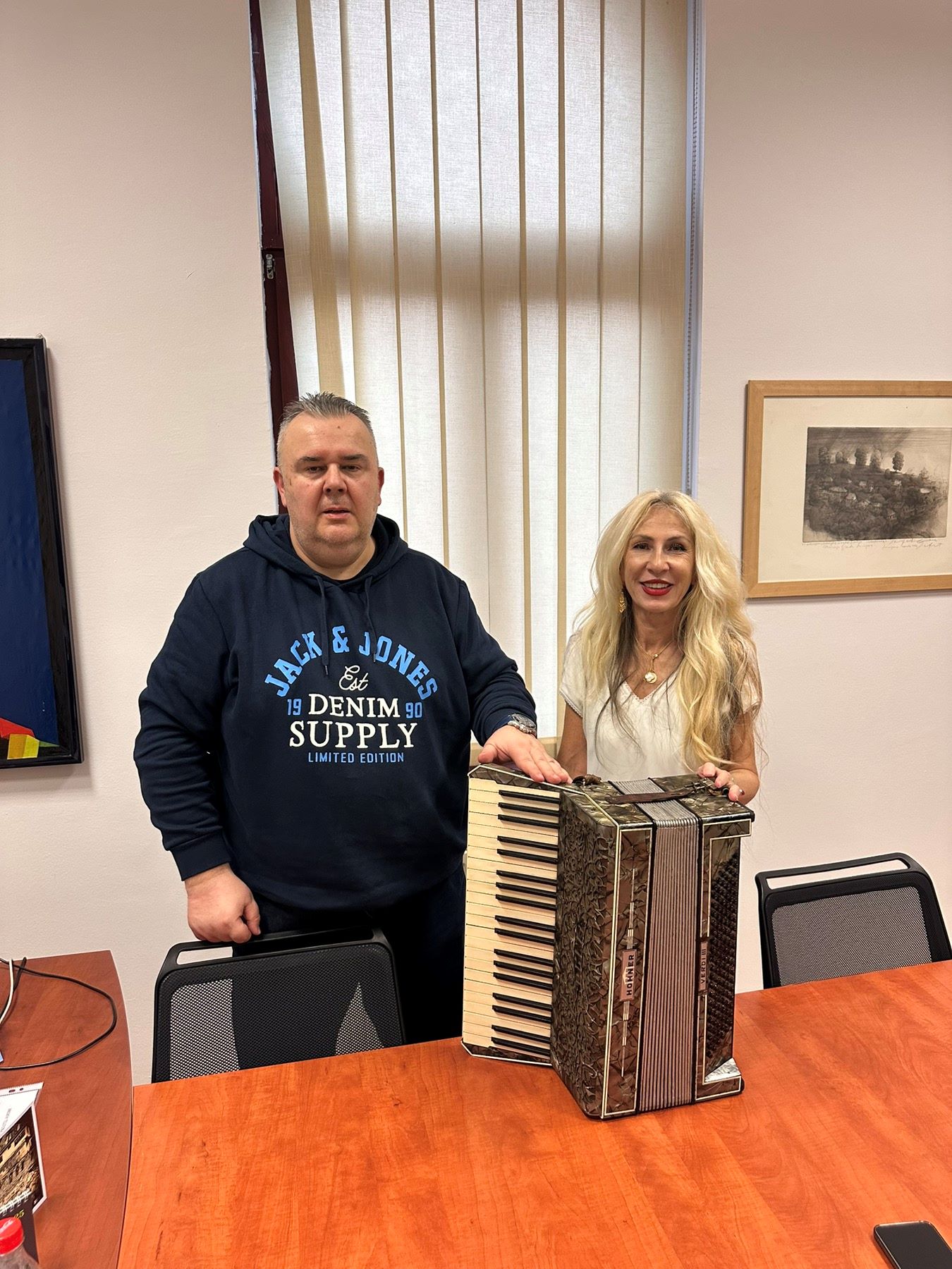 🎵  Muzej Sarajeva s ponosom objavljuje otkup harmonike koja je pripadala jednom od najvažnijih čuvara bosanske sevdalinke, Omeru Pobriću.
