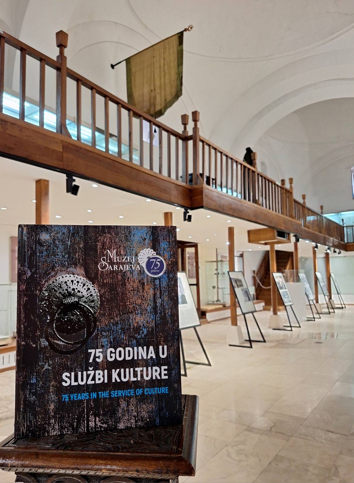 📖 Muzej Sarajeva s ponosom objavljuje izdavanje svoje prve monografije, kapitalnog izdanja koje na jednom mjestu donosi bogatstvo kulturno-historijskog naslijeđa našeg grada.