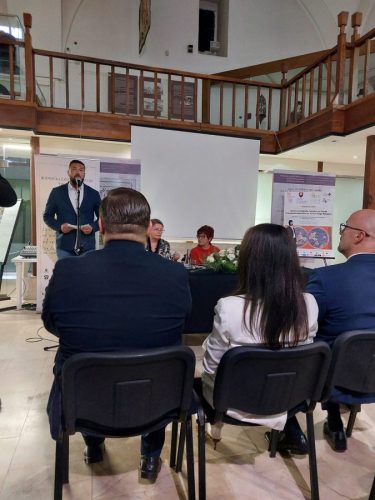 460662264 1016043400318639 4572580693596729585 n-675x900