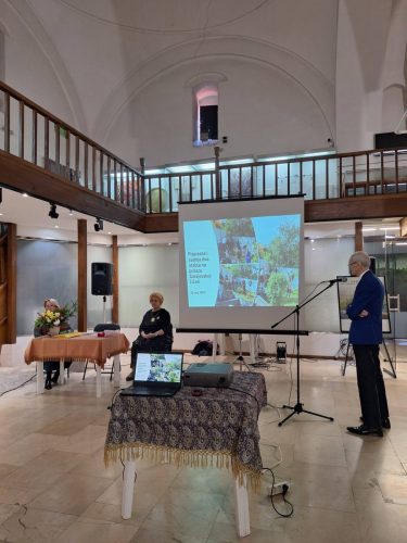 668549362 122133440523074387 1250509260025291536 n