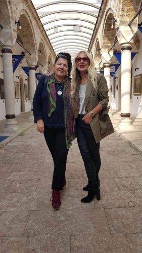 IMG-b1c984f650583b193dc0cab19972661e-V-506x900